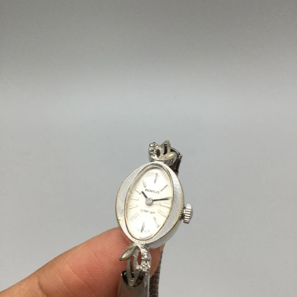 Vintage Benrus Citation Womens Watch 14mm Silver Tone Oval Dial Manual Wind 5.5